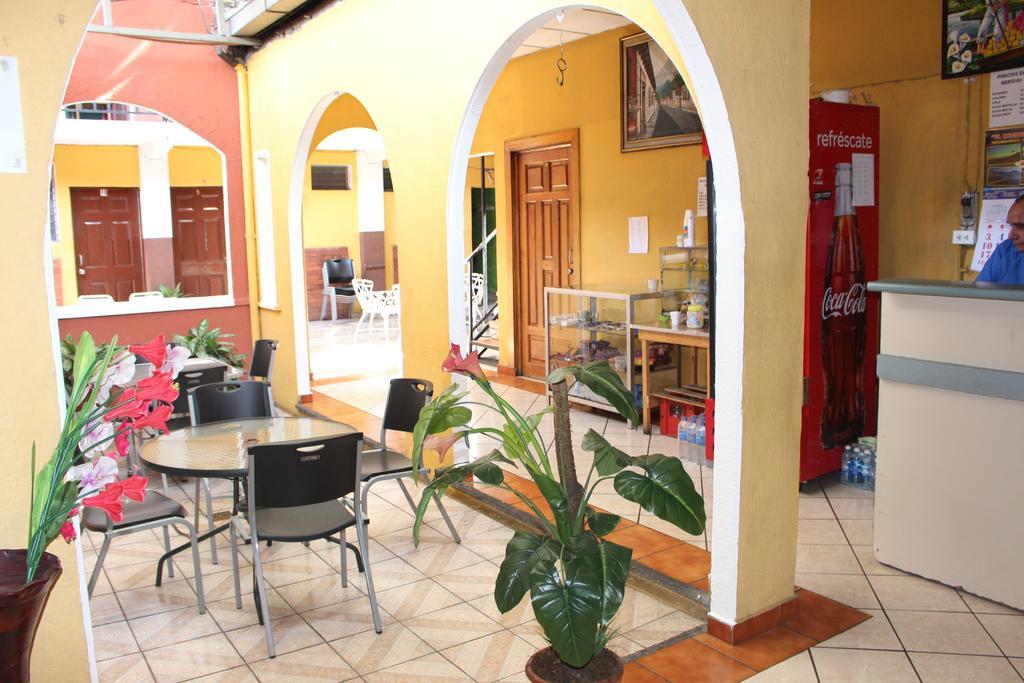Hotel Pasadena II San Salvador Exterior foto